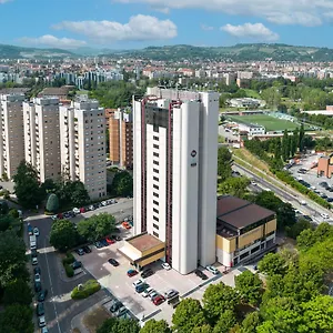 Western Tower Hotell